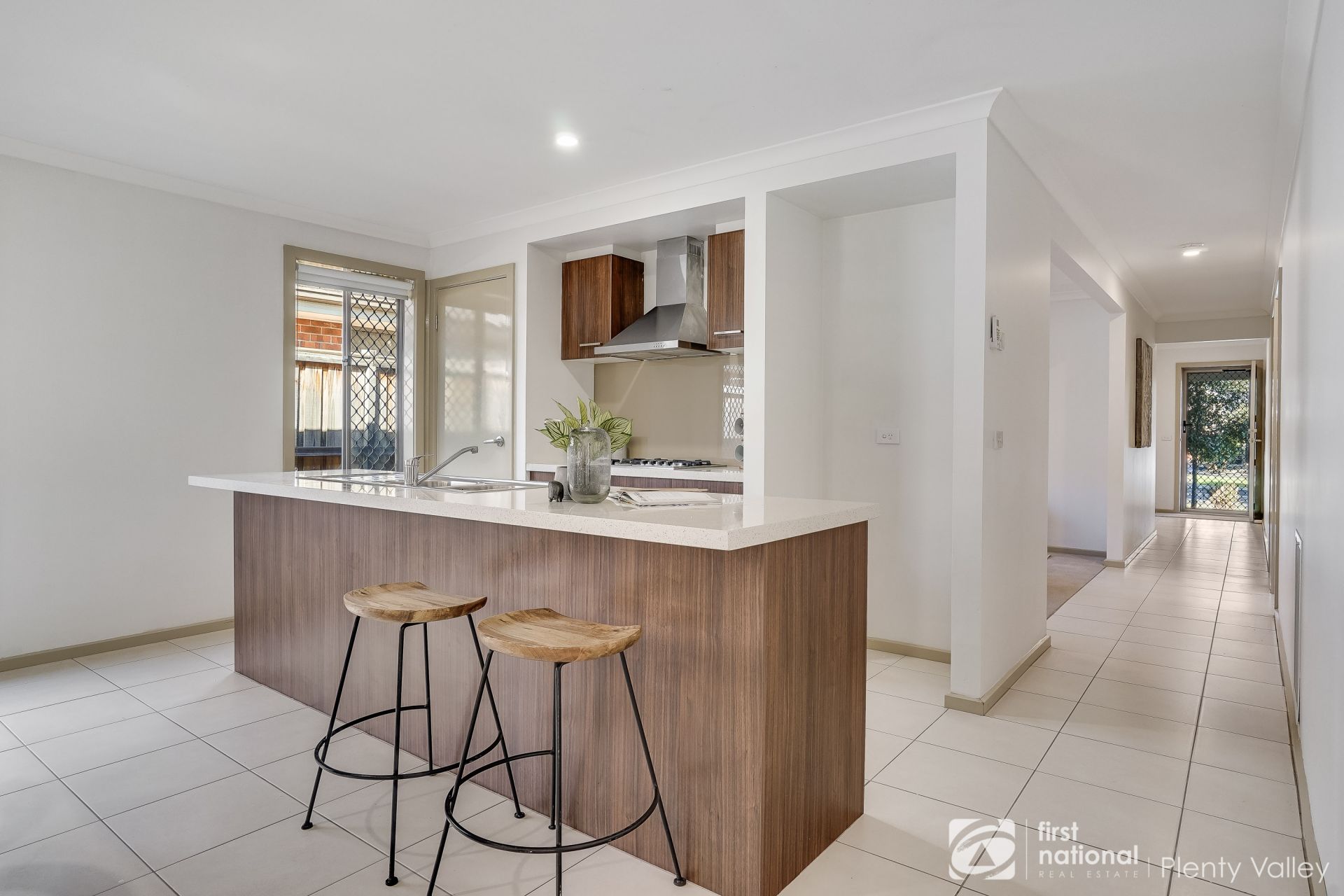76 Laurimar Boulevard Doreen, Doreen - Thumbnail 7