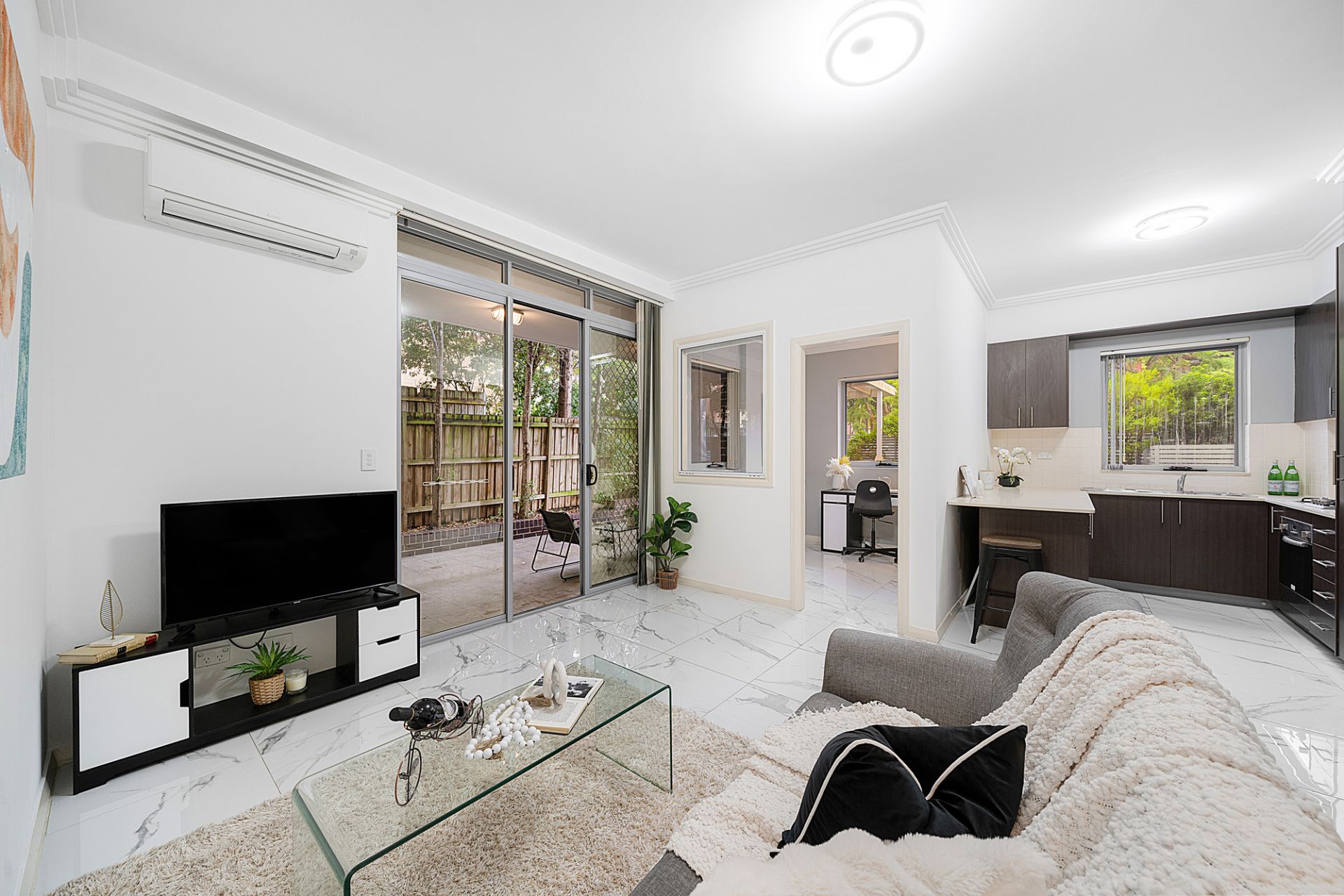 1/47 Railway Crescent, Burwood, Burwood - Thumbnail 3