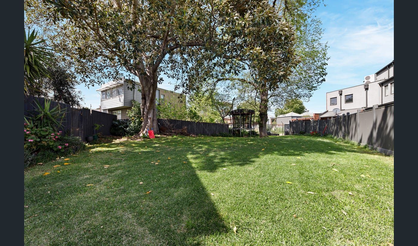 39 Cornish Lane Kensington VIC