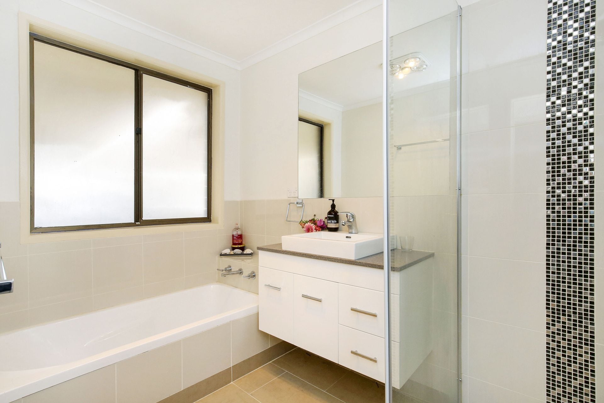 LEASED - OPEN CANCELLED
Convenient Living!
