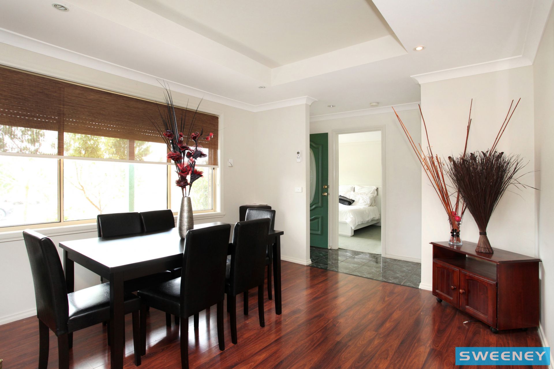 9 Howqua Way, Taylors Hill - Thumbnail 4