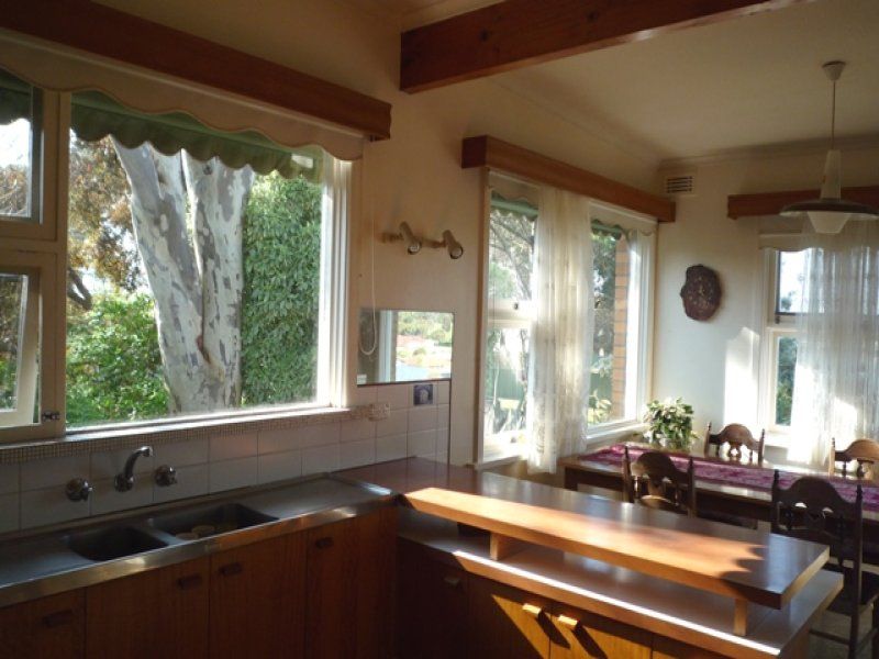 15 Eastview Avenue MOUNT GAMBIER SA, Mount Gambier - Thumbnail 2