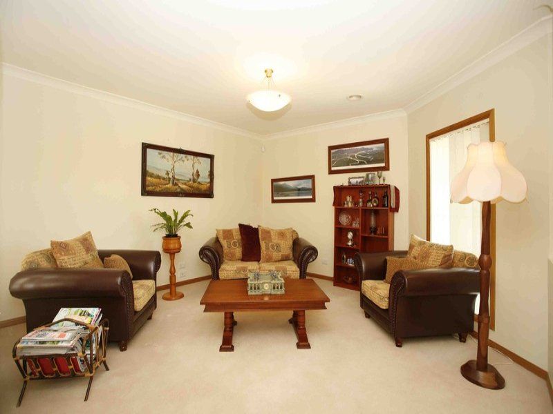 7 Seaside Close, Seabrook - Thumbnail 4