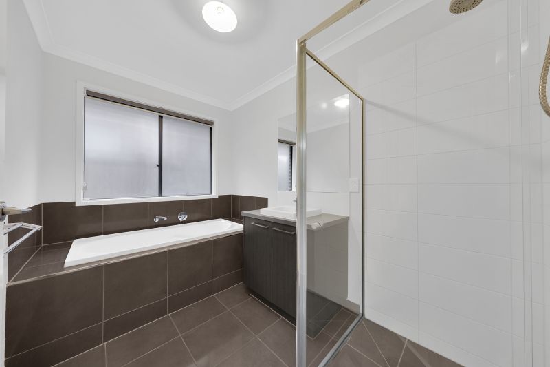 1 Rowena Way, Mickleham