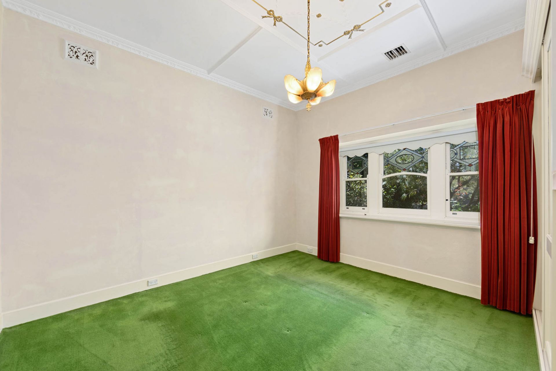 5 Hillside Avenue, Bentleigh - Thumbnail 8