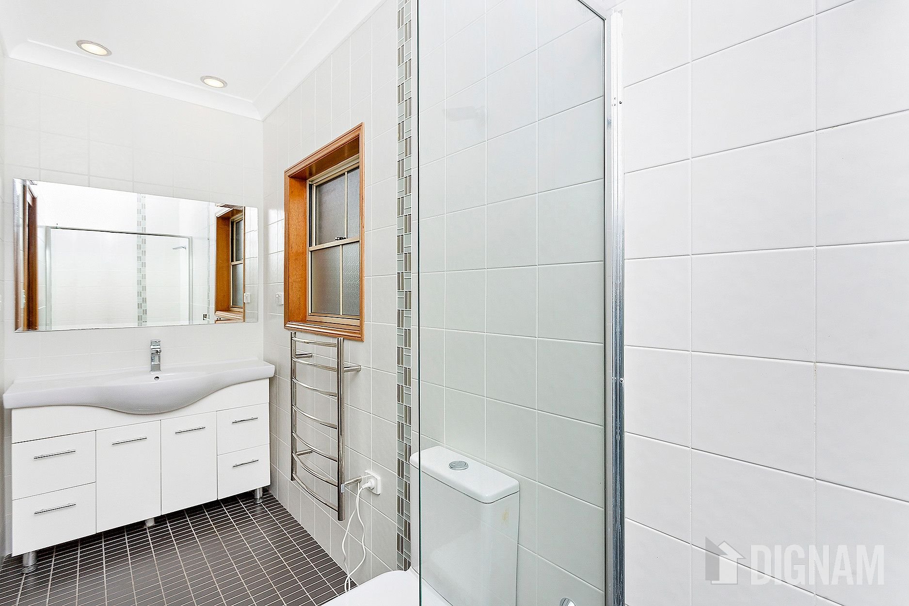 24 Halley Crescent, Woonona NSW