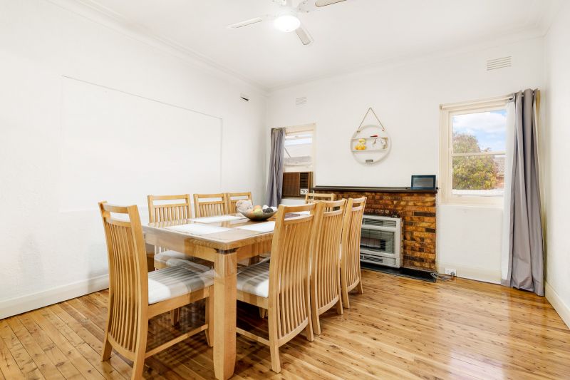 400 Kotthoff Street, Lavington Kane Real Estate