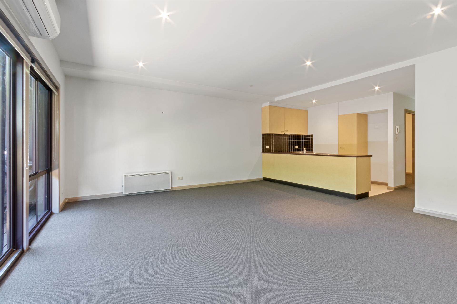 Generous two bedroom apartment!