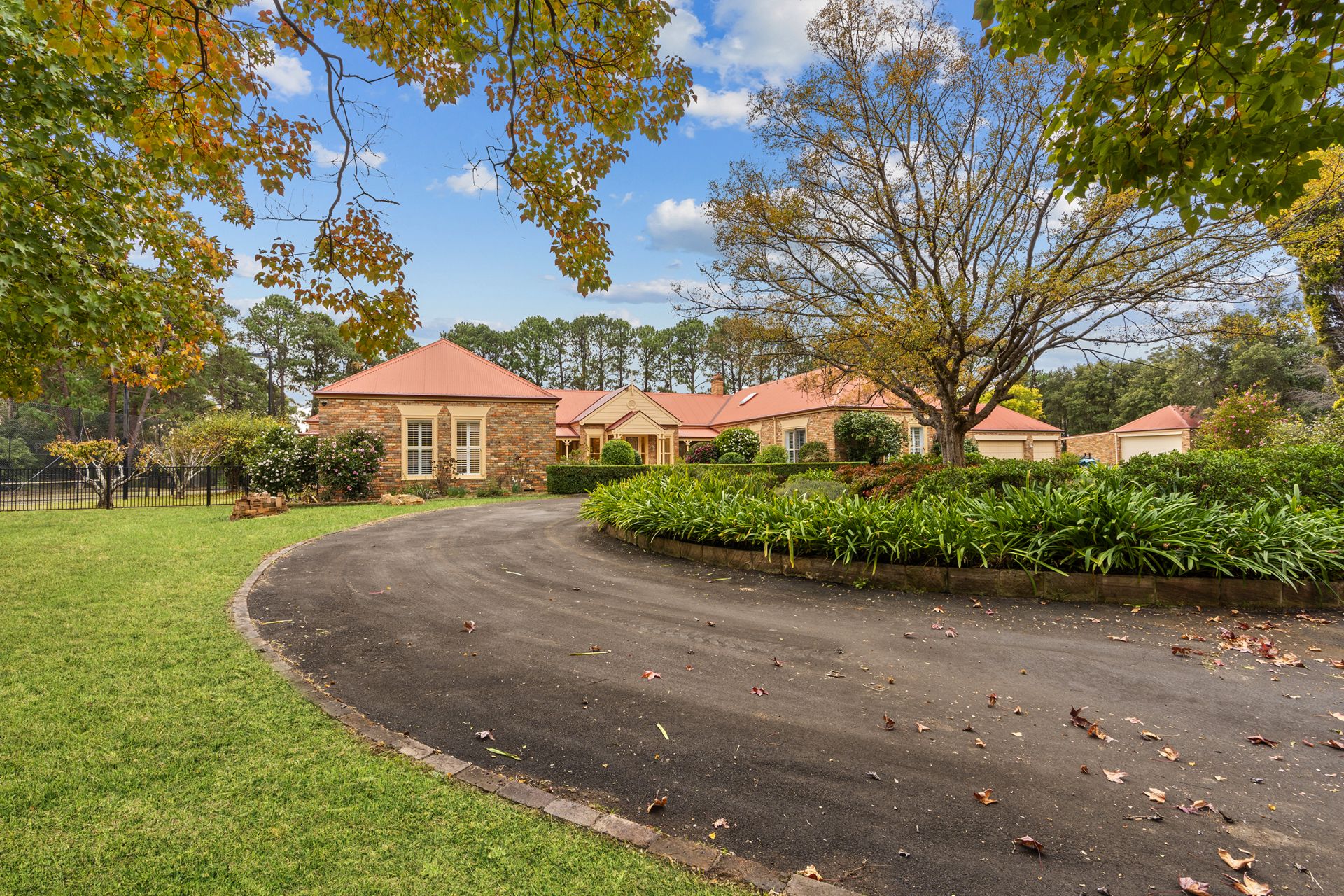 5 Wyoming Road Dural NSW, Dural - Thumbnail 3