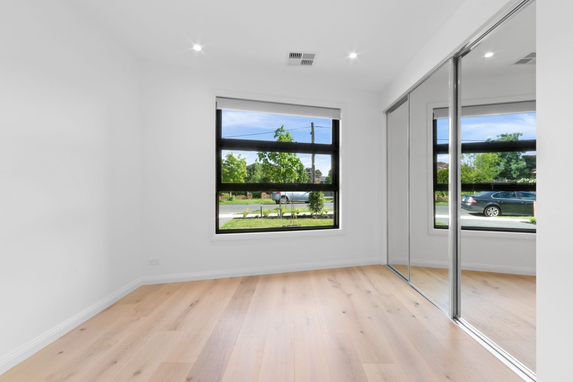 Executive Residence in premium locale