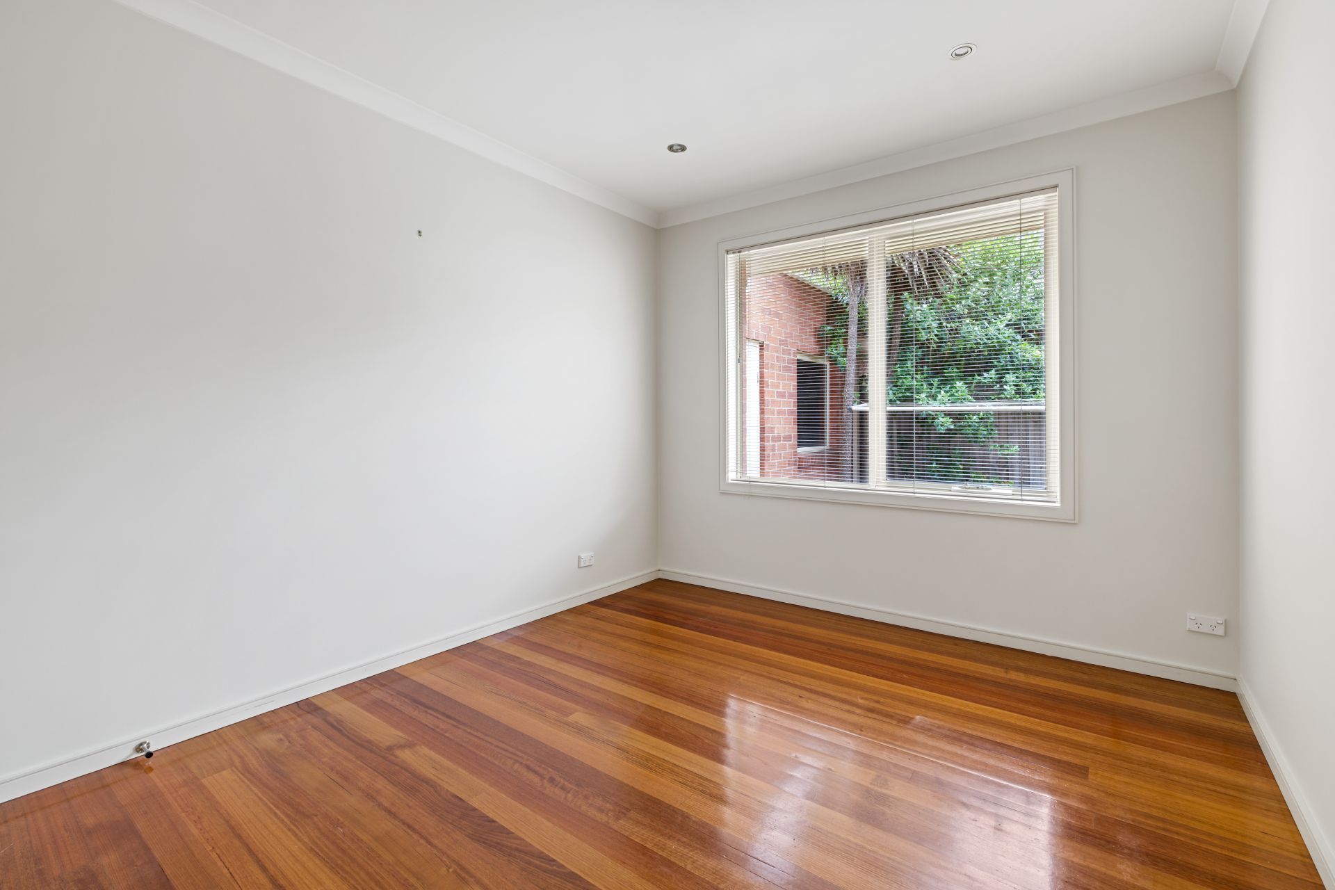 MODERN LIVING AT ITS BEST!