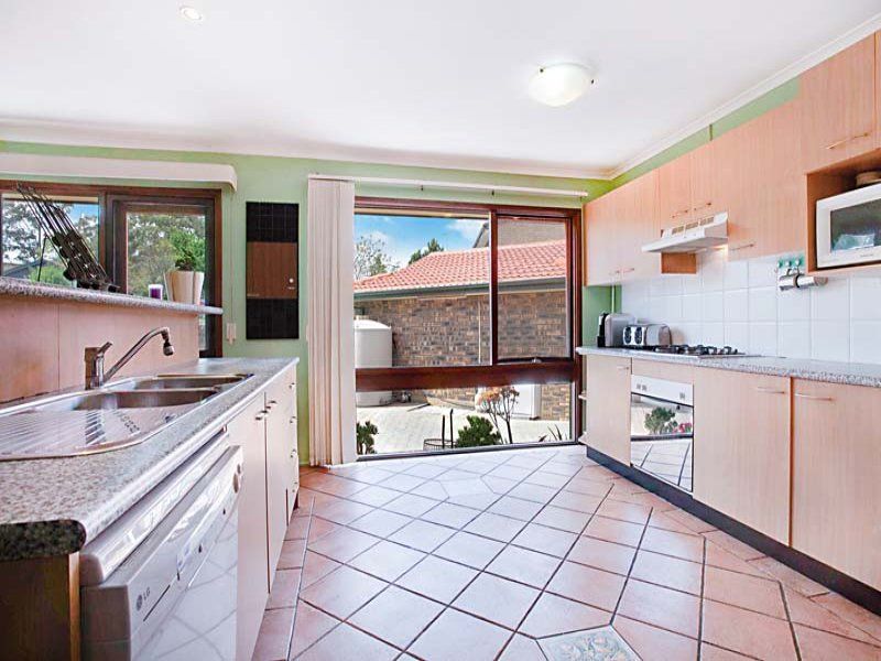 Real Estate For Sale 7 Aldinga Place Bradbury , NSW