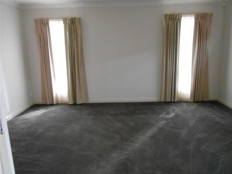 Beautiful Family Home in the Riverdale Estate...