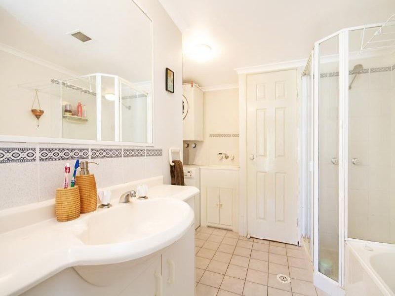 8/9 Ocean Street 'Ocean Cove' KIRRA QLD, ' Kirra - Thumbnail 6