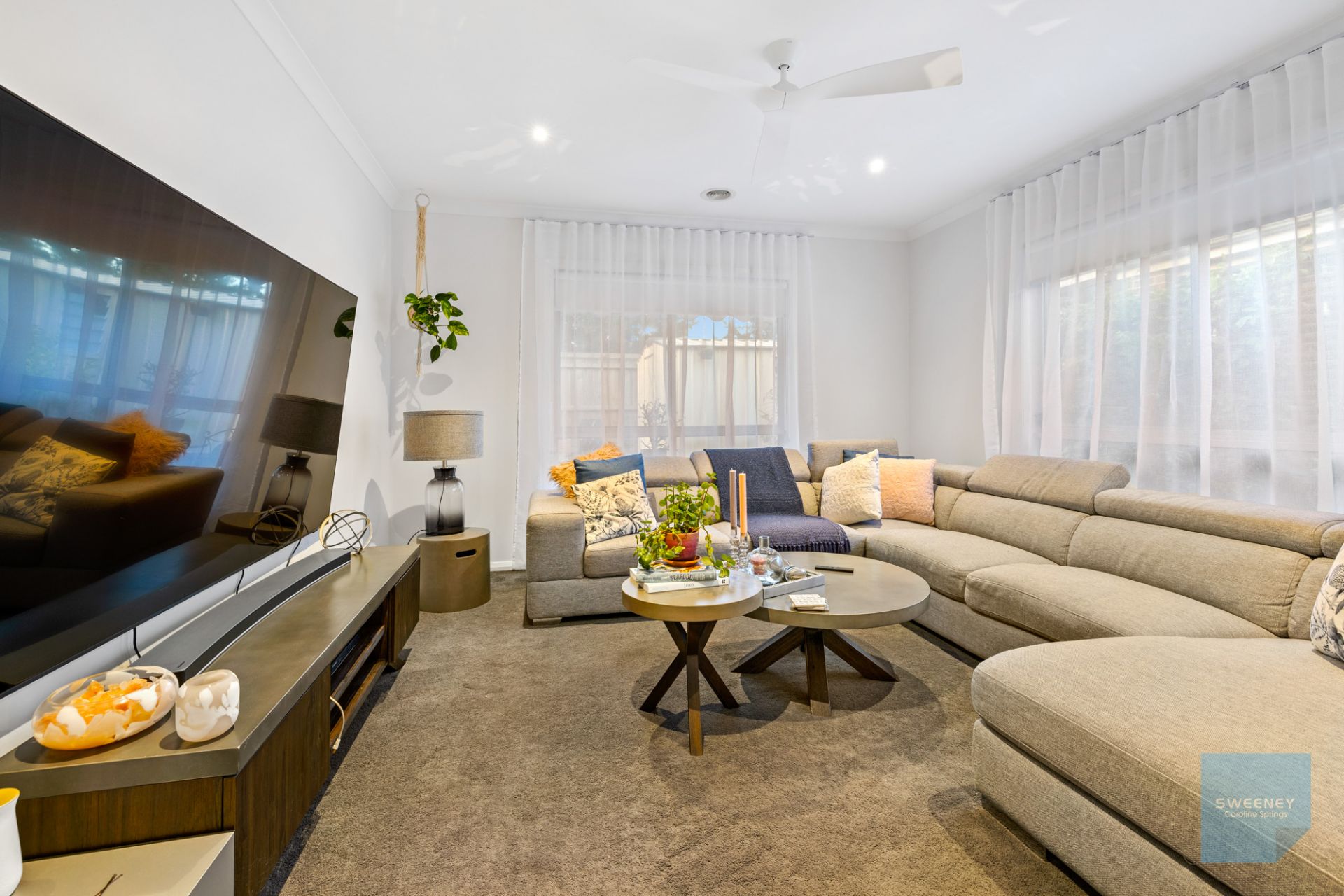 28 Tora Crescent, Fraser Rise - Thumbnail 8