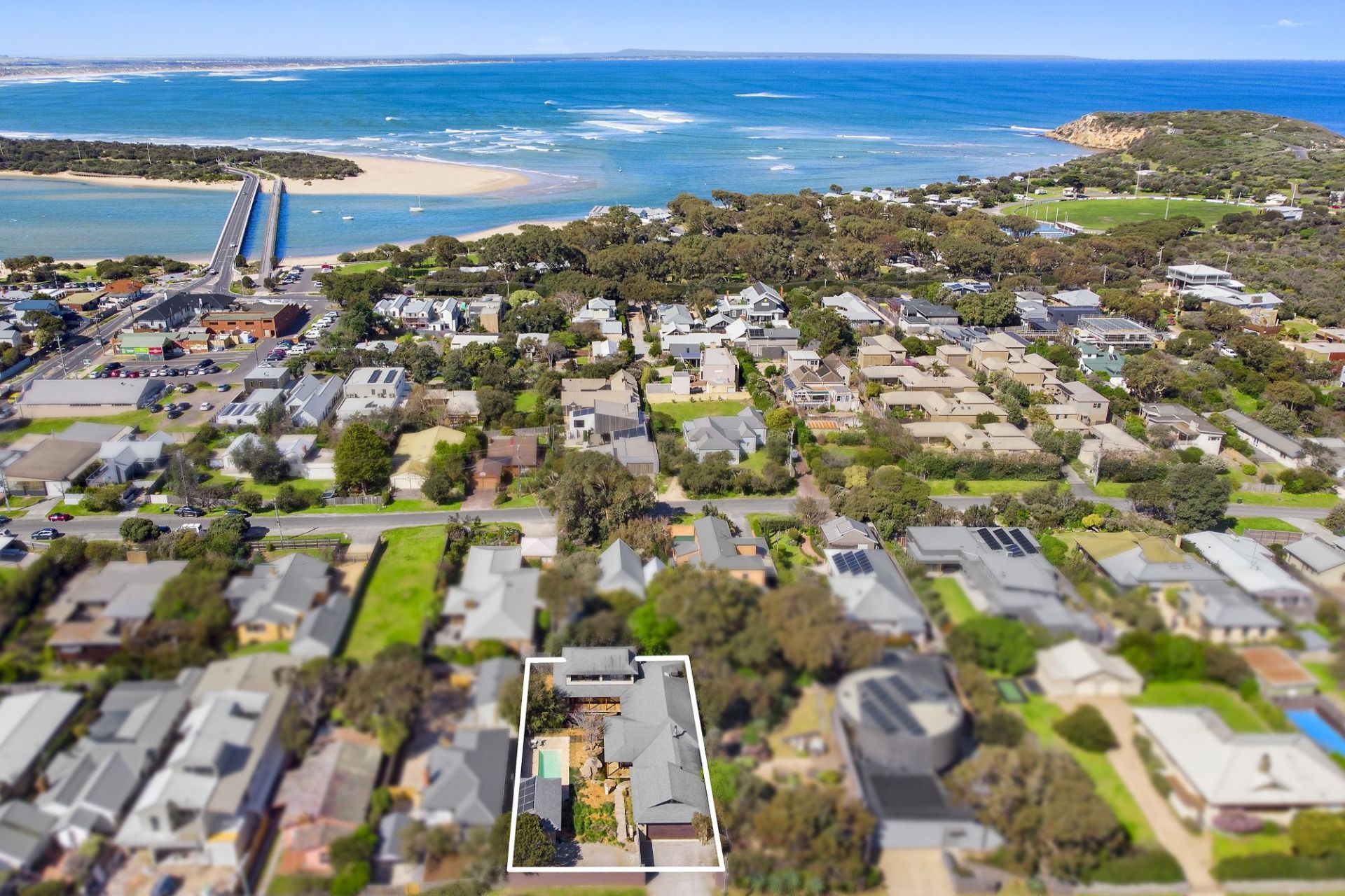 18 Henley Street Barwon Heads VIC, Barwon Heads - Thumbnail 3
