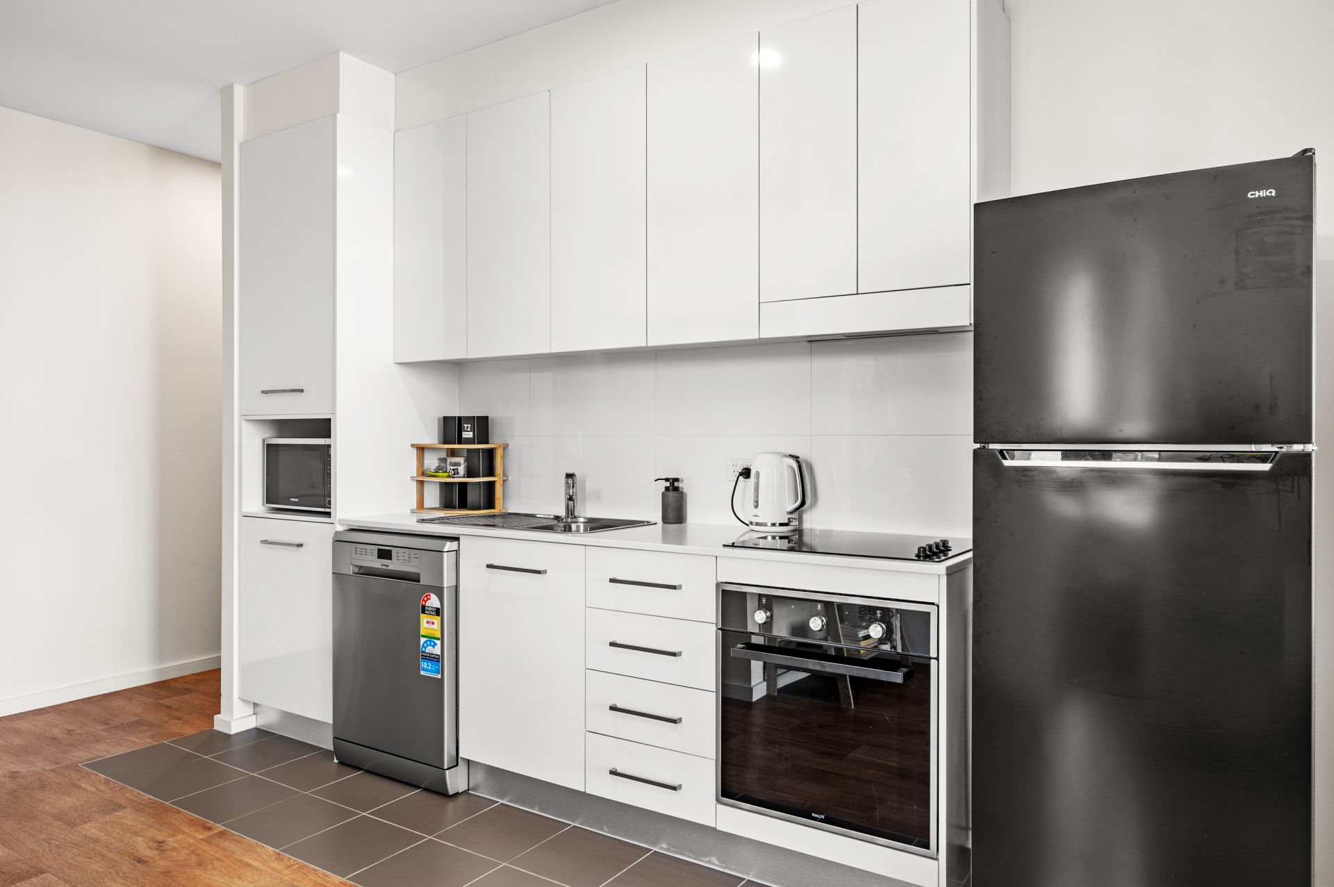 210/6 Charles Street, Charlestown - Thumbnail 8