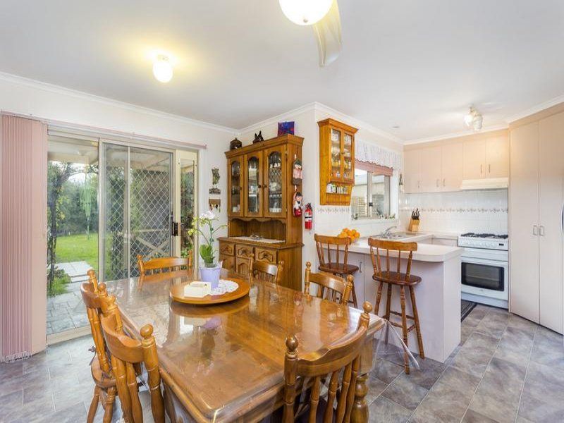 5 Devon Court OCEAN GROVE VIC, Ocean Grove - Thumbnail 5