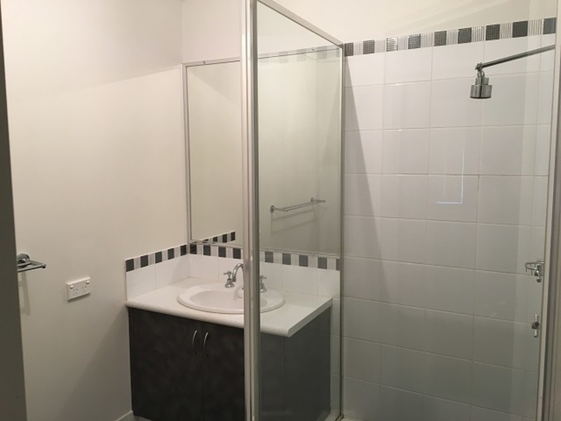 EASY CARE CONVENIENCE