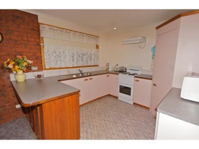 2/99 Tarleton Street, EAST DEVONPORT, East Devonport - Thumbnail 4