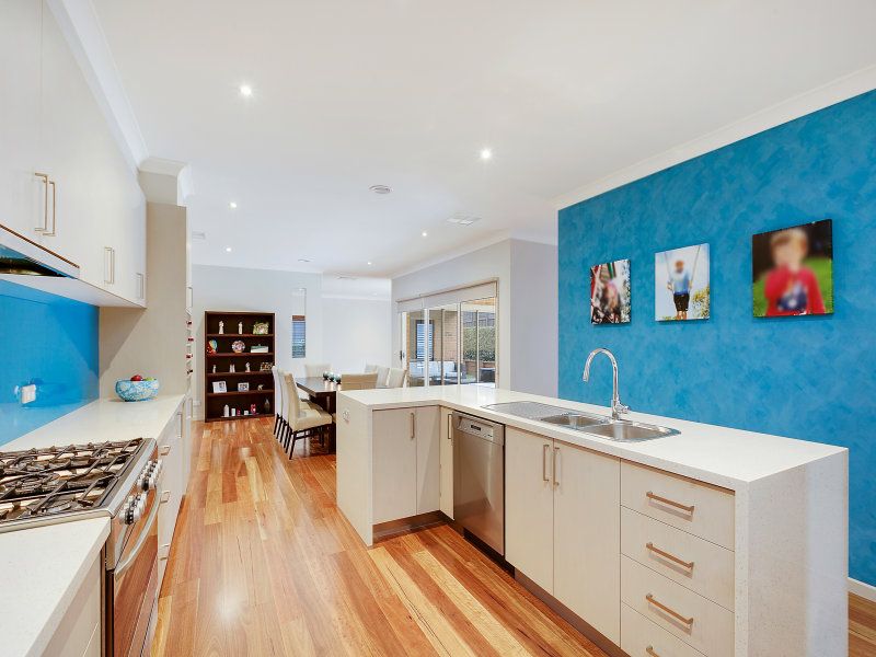 39 Vista Way SOUTH MORANG, South Morang - Thumbnail 7