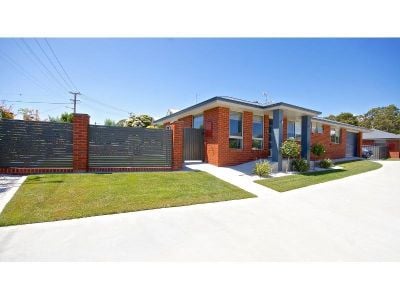 1/11 Forth Road, DON, Don - Thumbnail 2
