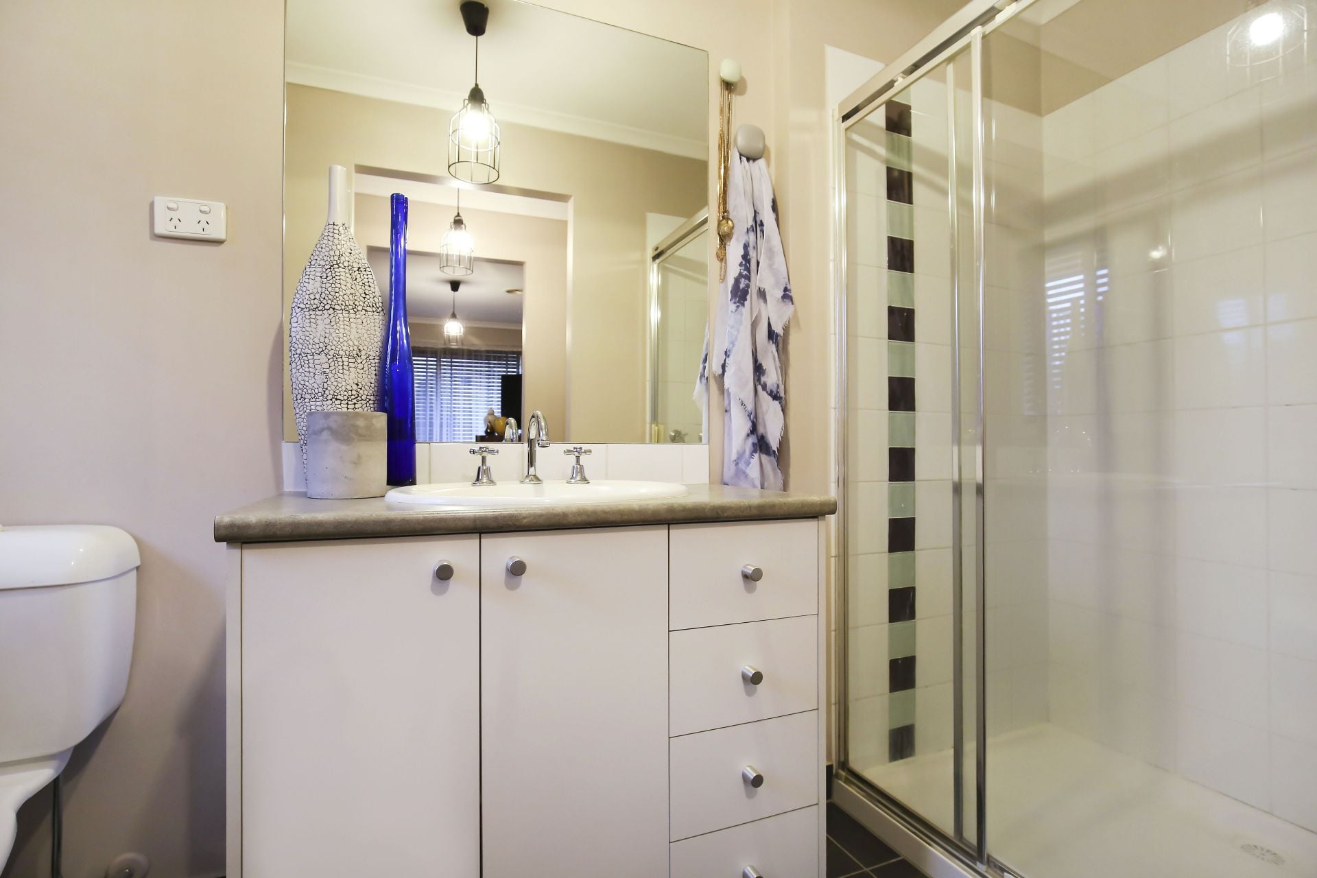 LOVE THE HOME, ADORE THE LOCATION   *Insp Wed 8th Aug @ 4:25pm*