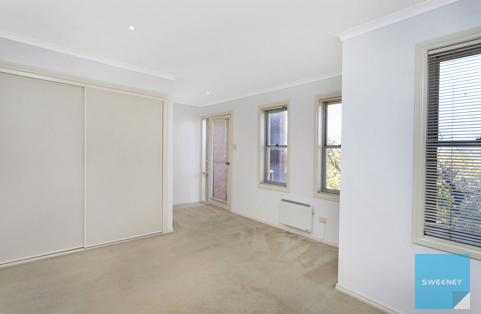 4/8 Lauffre Walk, Caroline Springs - Thumbnail 6