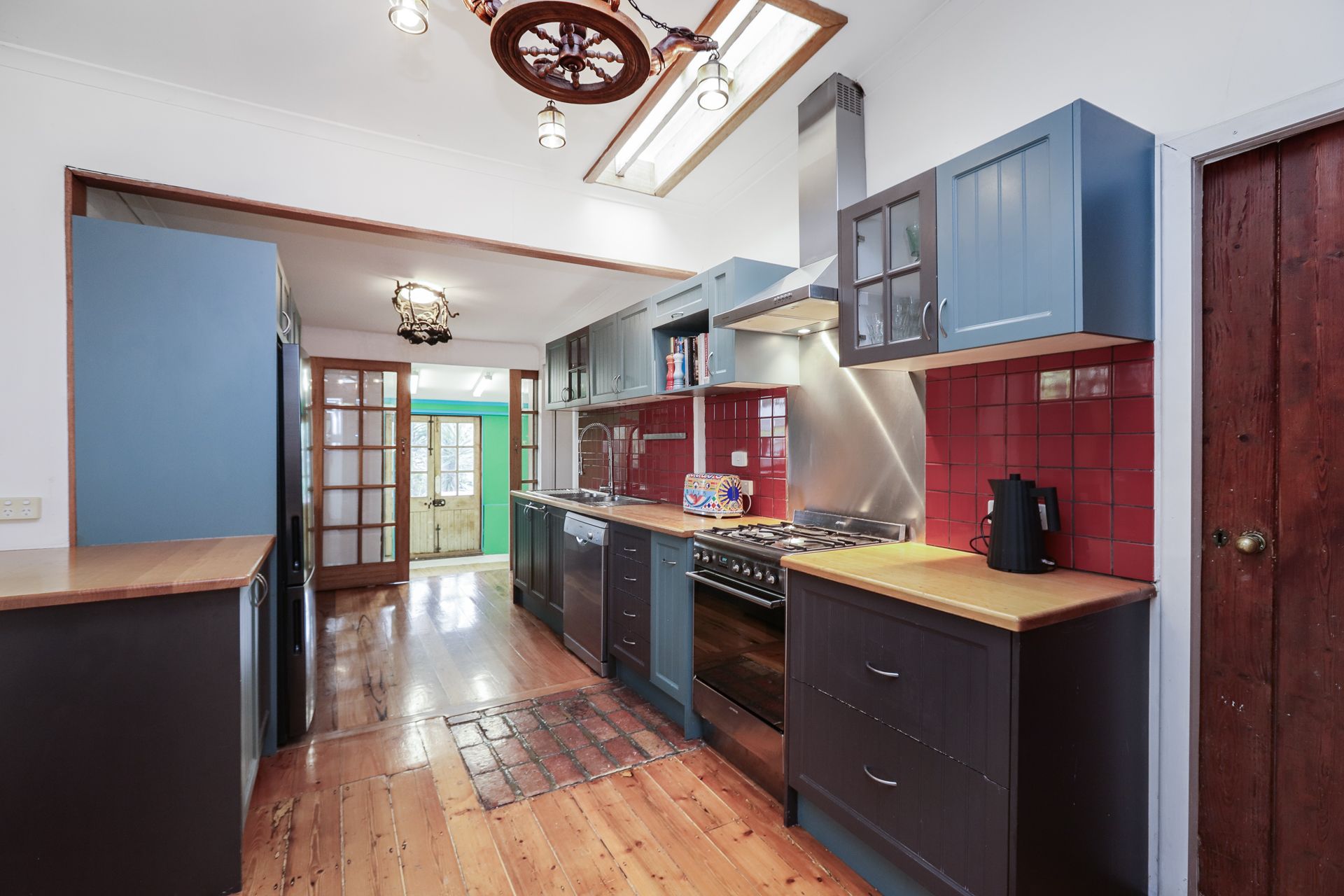 496 Melbourne Road Newport VIC, Newport - Thumbnail 4