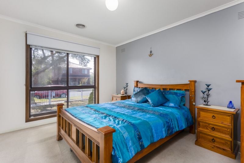 38 Roach Drive, Altona Meadows - Thumbnail 3