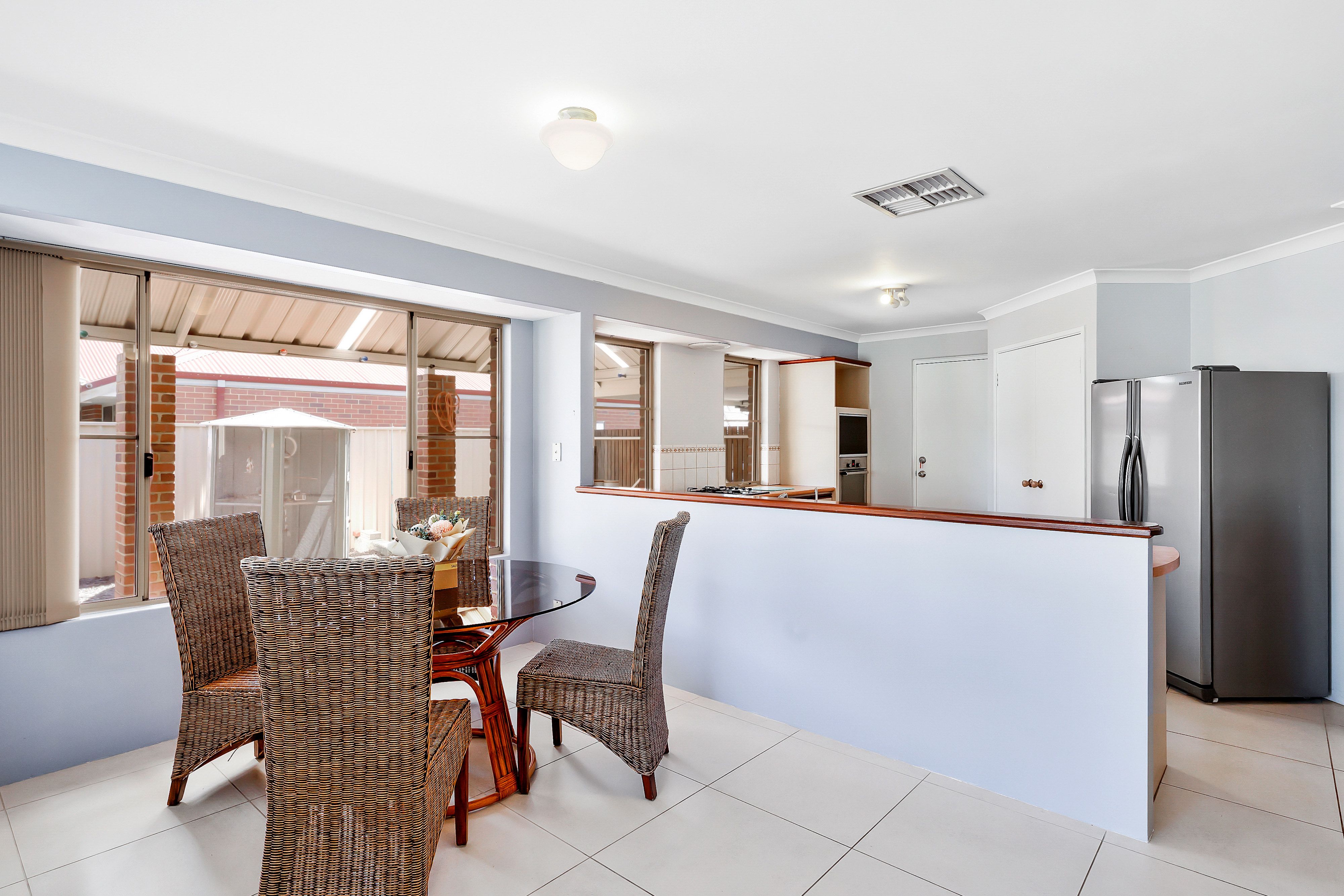 Real Estate For Sale 119 Dumbarton Road Canning Vale , WA