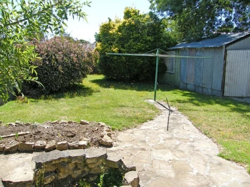 4 Hosking Avenue MOUNT GAMBIER SA, Mount Gambier - Thumbnail 2