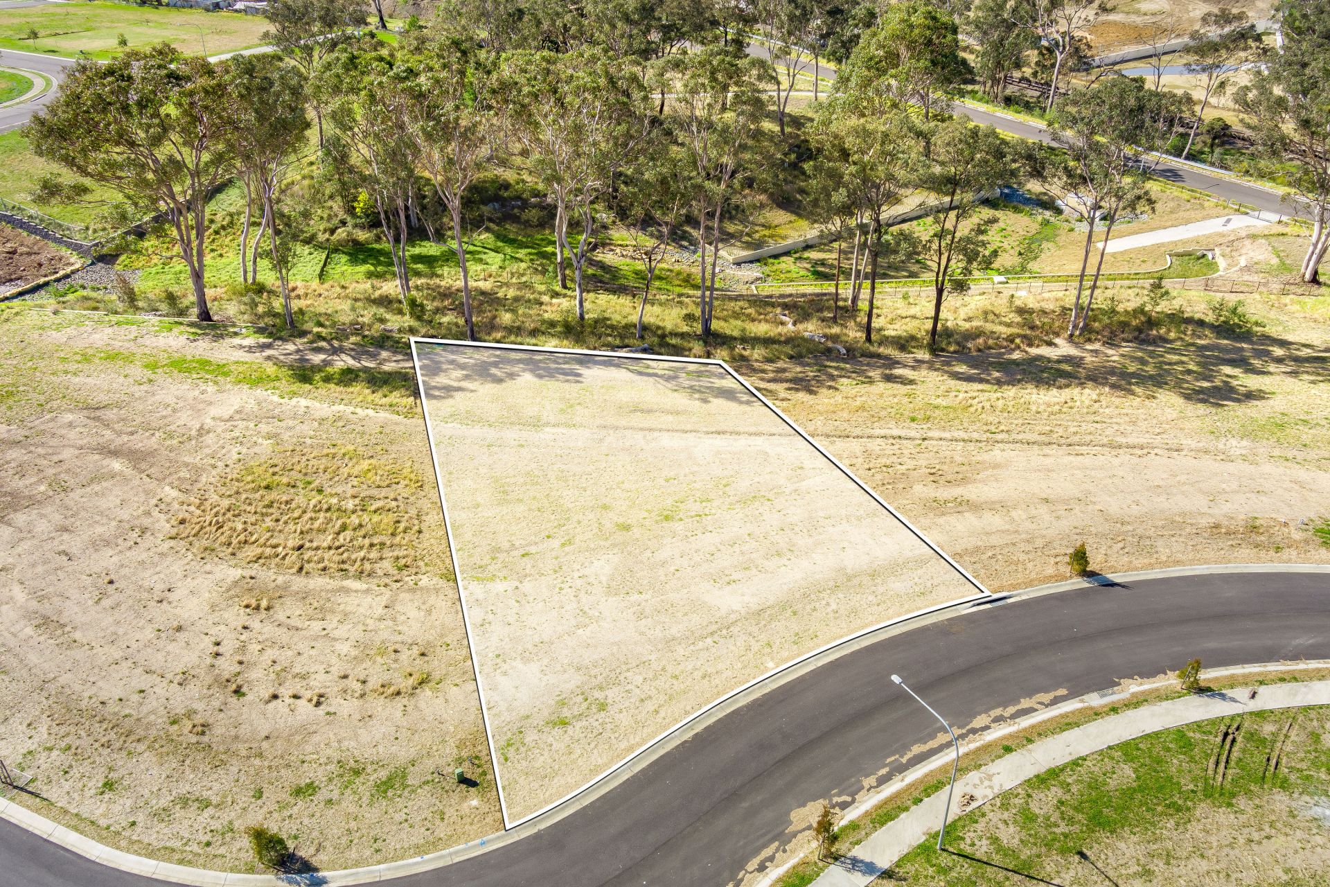 Real Estate For Sale 12 Woodside Place Tahmoor , NSW