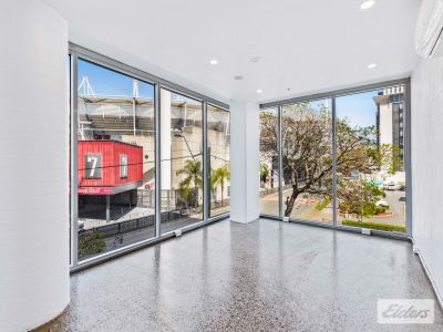 PRISTINE COMMERCIAL OFFICE IN 'THE LINTON'!