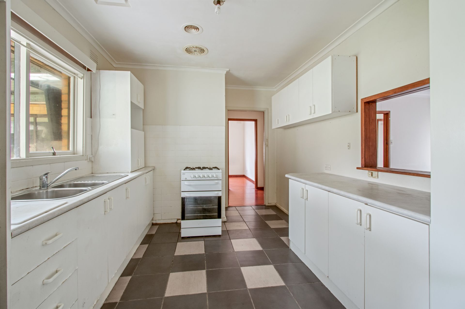 Real Estate For Lease 31 Settlement Road Bundoora , VIC