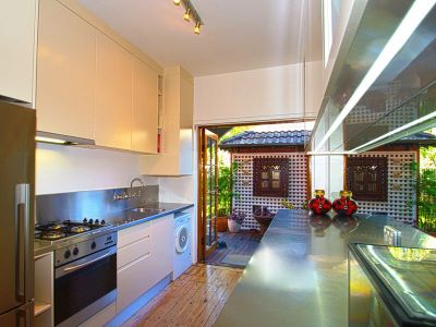 SOLD BY JOHN VACCARO 0419 221 002