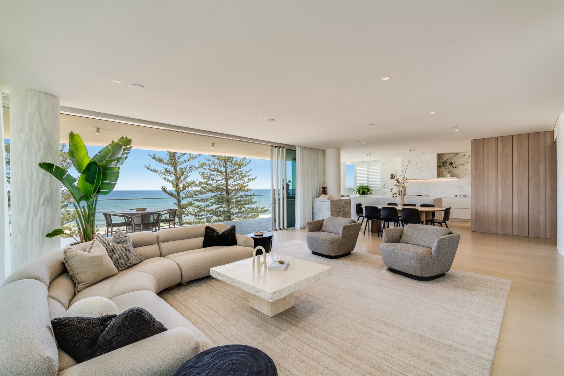 5/50 Goodwin Terrace, Burleigh Heads - Thumbnail 4