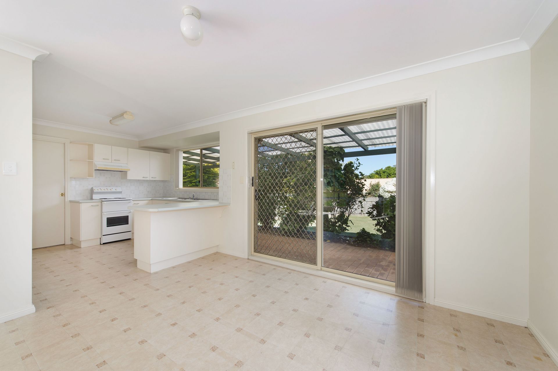 3 Waterford Terrace Port Macquarie NSW, Port Macquarie - Thumbnail 5