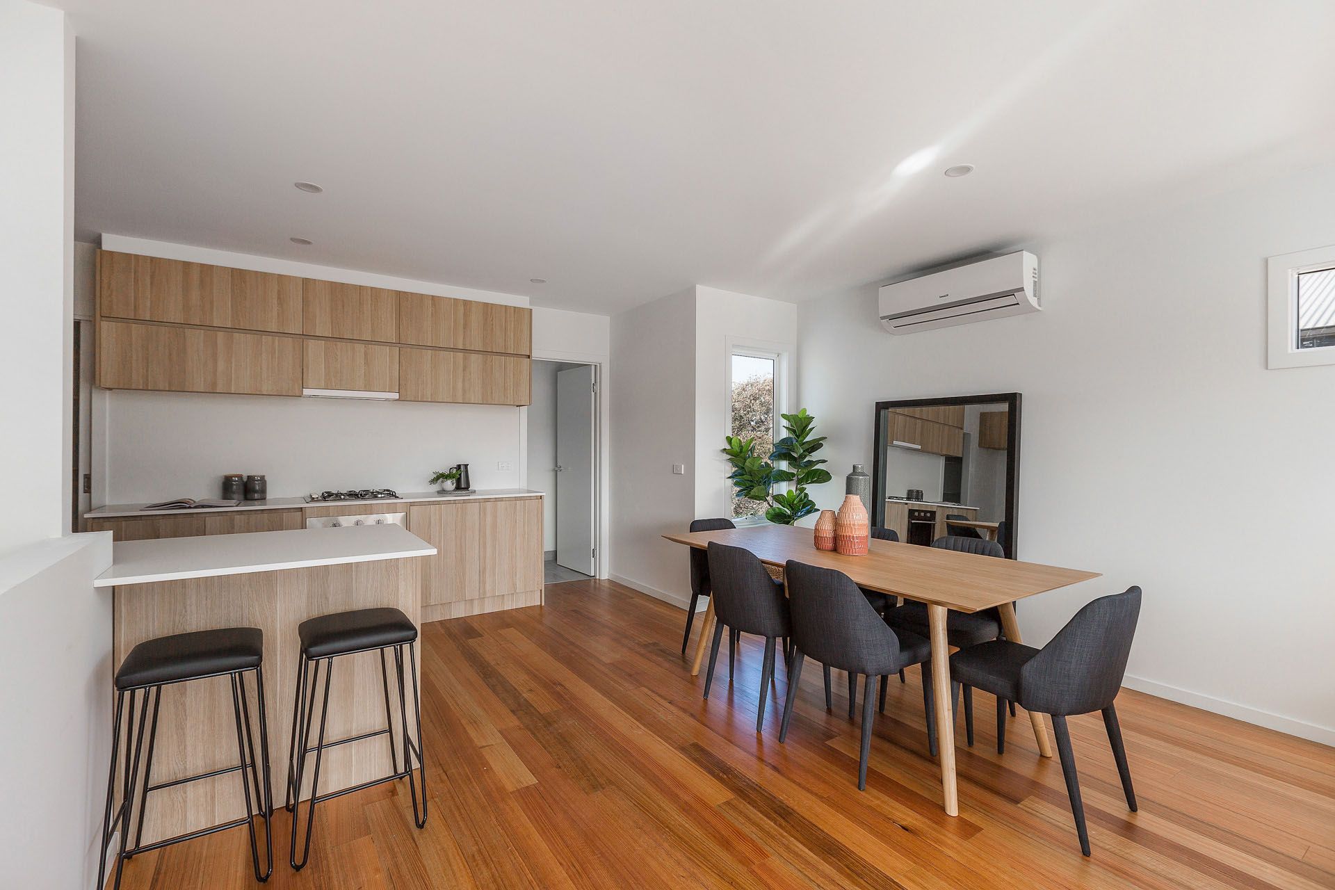 2B Bishop Street, Kingsville - Thumbnail 6
