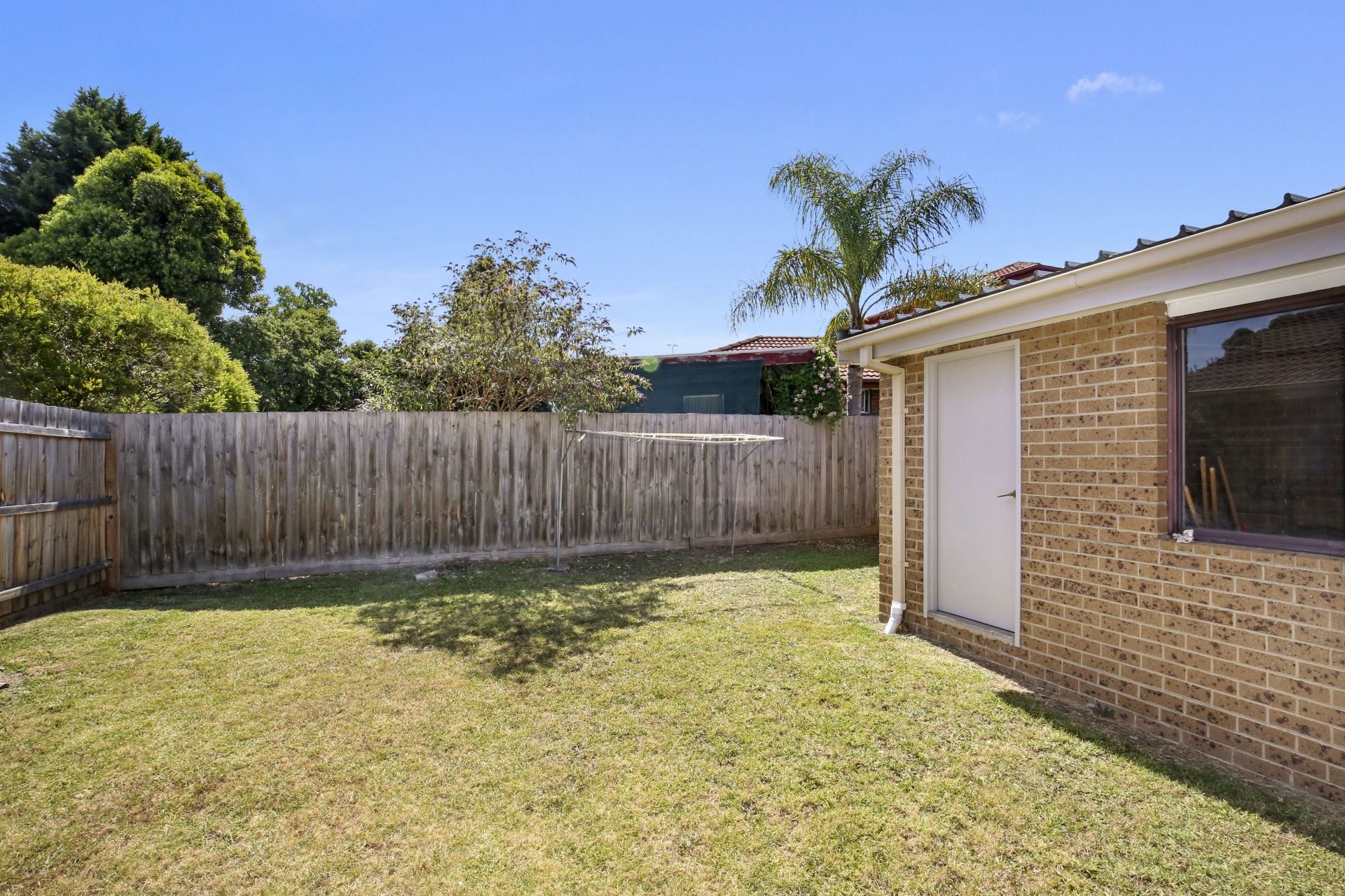 EXCELLENT LOCATION & SUPERB VALUE FOR MONEY!