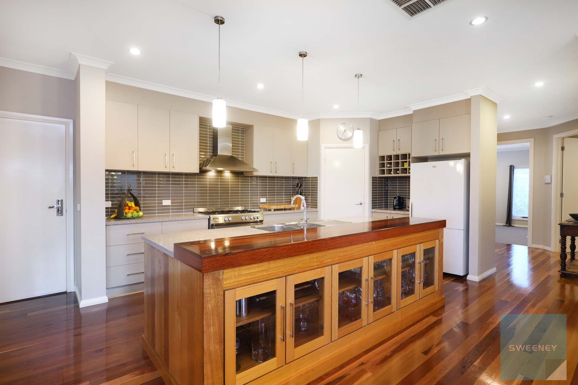 3 Lambertia Loop, Caroline Springs - Thumbnail 7