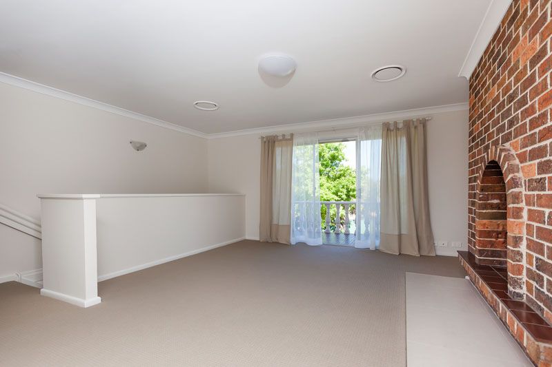 Real Estate For Sale 4 Cotter Place Leumeah , NSW