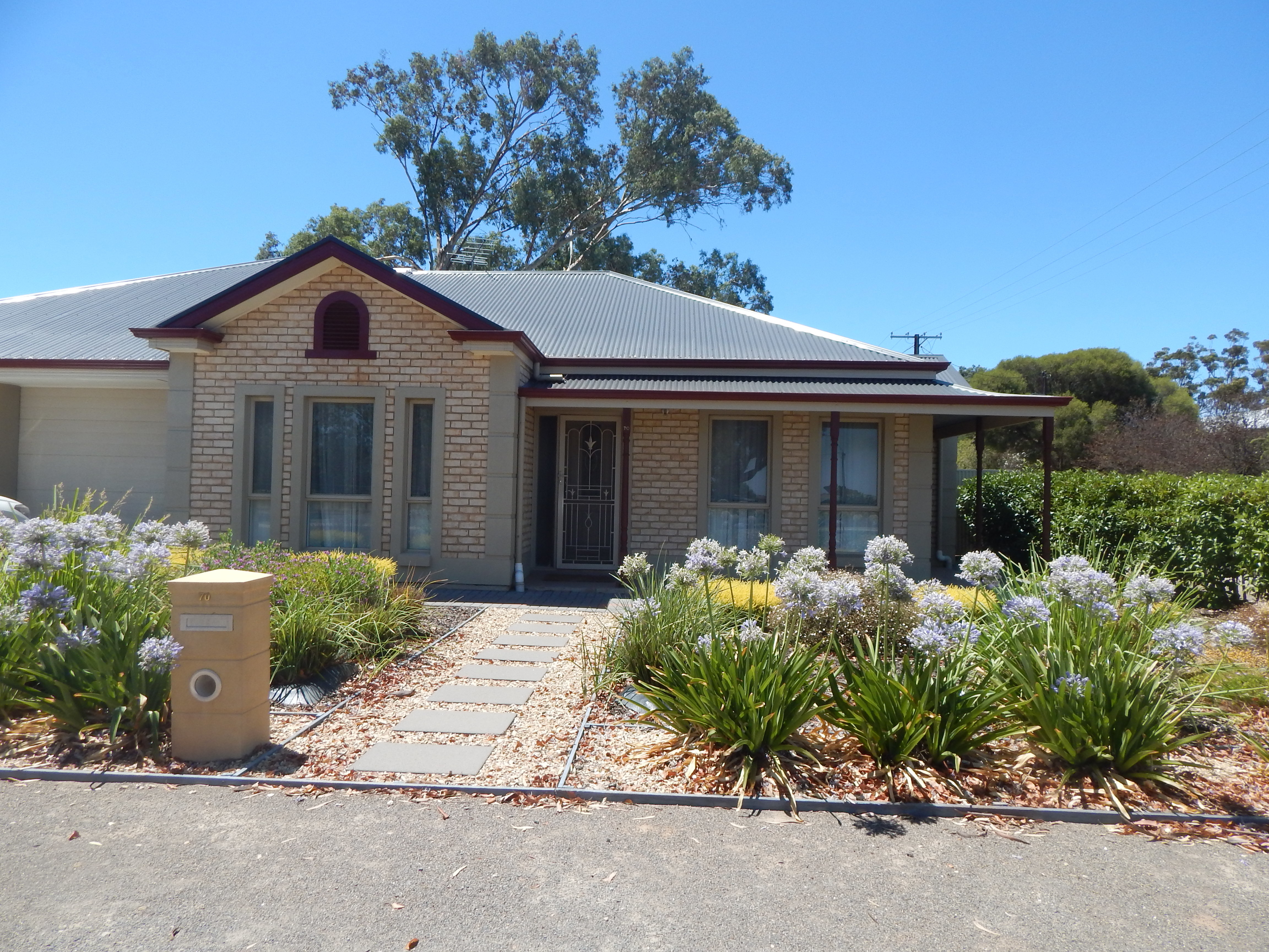 Real Estate For Lease 70 High Street Kapunda , SA