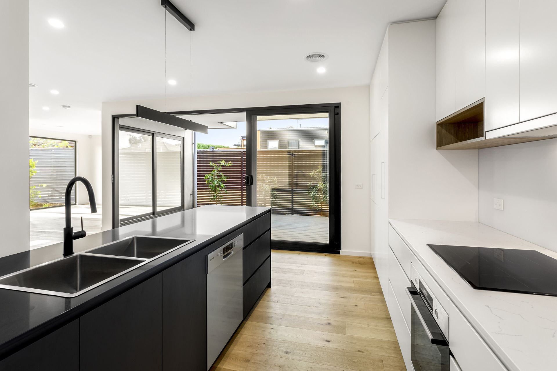 1/1 Morven Street, Yarraville - Thumbnail 4