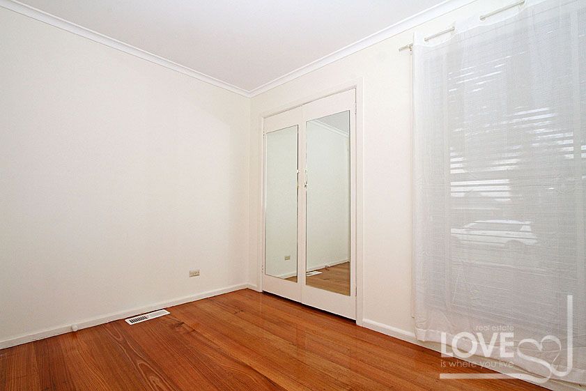 SPACE LIGHT AND COMFORTABLE LIVING IN A SUPERB LOCATION