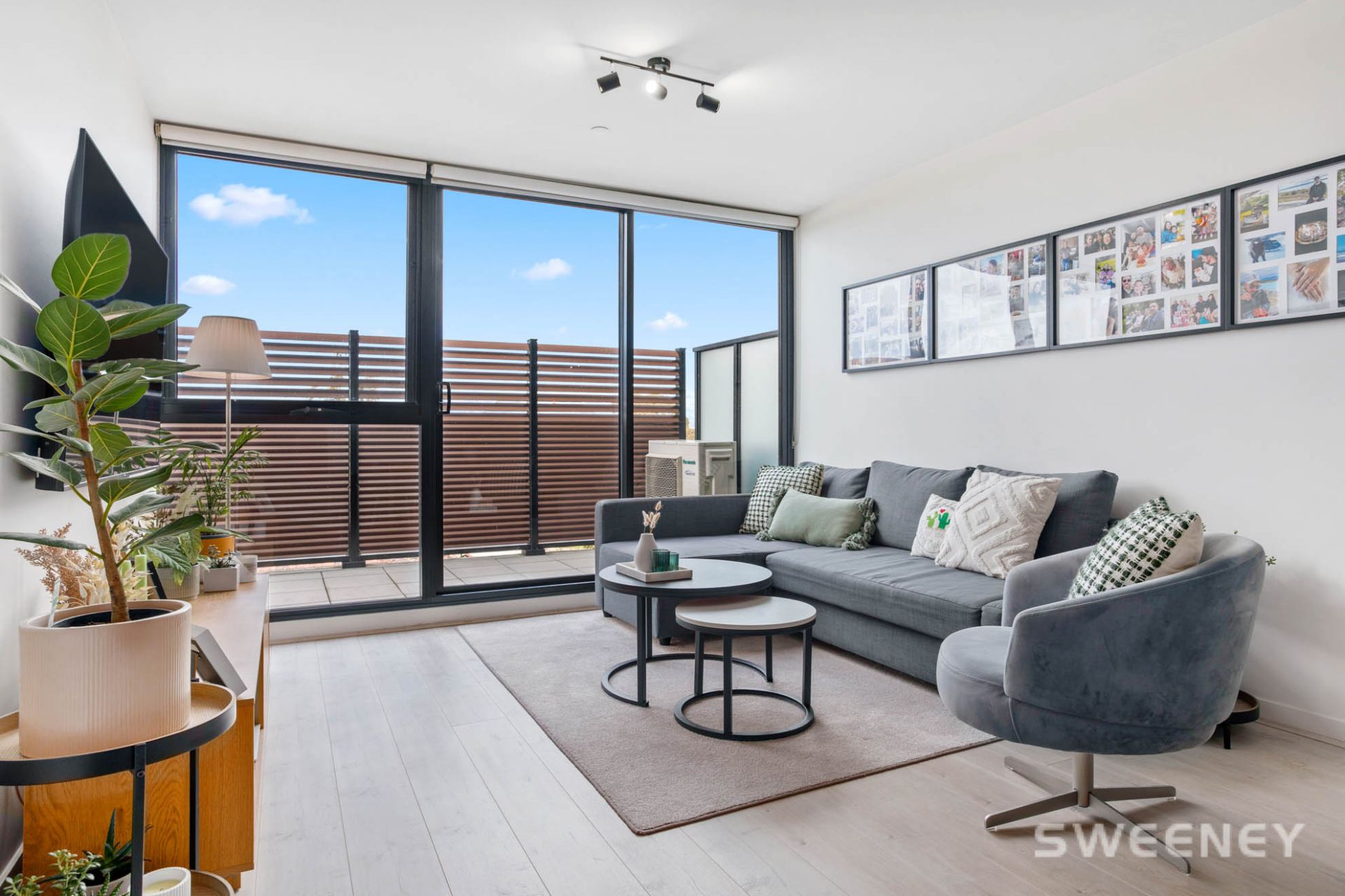 302/105 Pier Street, Altona - Thumbnail 4