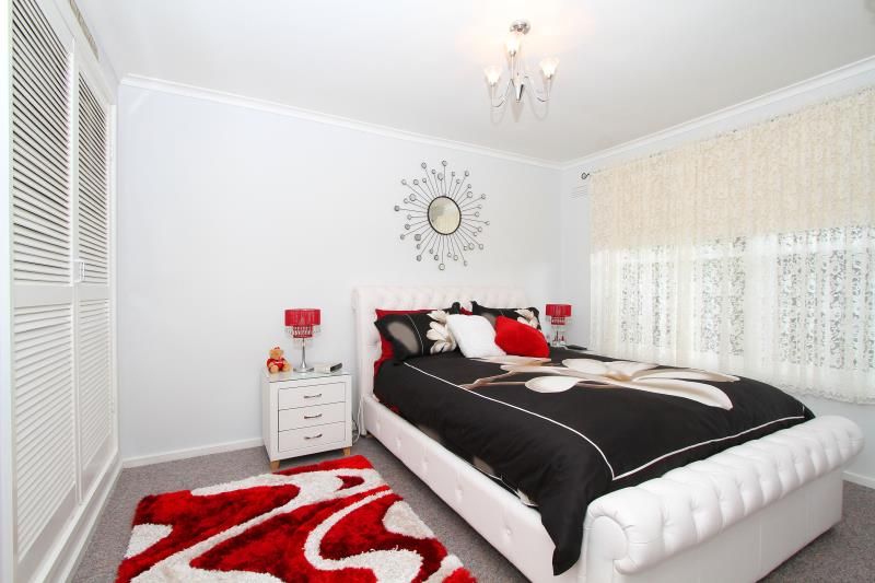 Spacious Unit In A Great Spot!