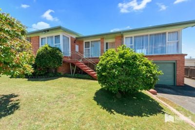 3
 
 
 
  
 
 
 1
 
 
 
  
 
 
 1
 
 
 
 
 
 
 
 33 Manning Crescent, Devonport TAS 7310, Devonport - Thumbnail 3