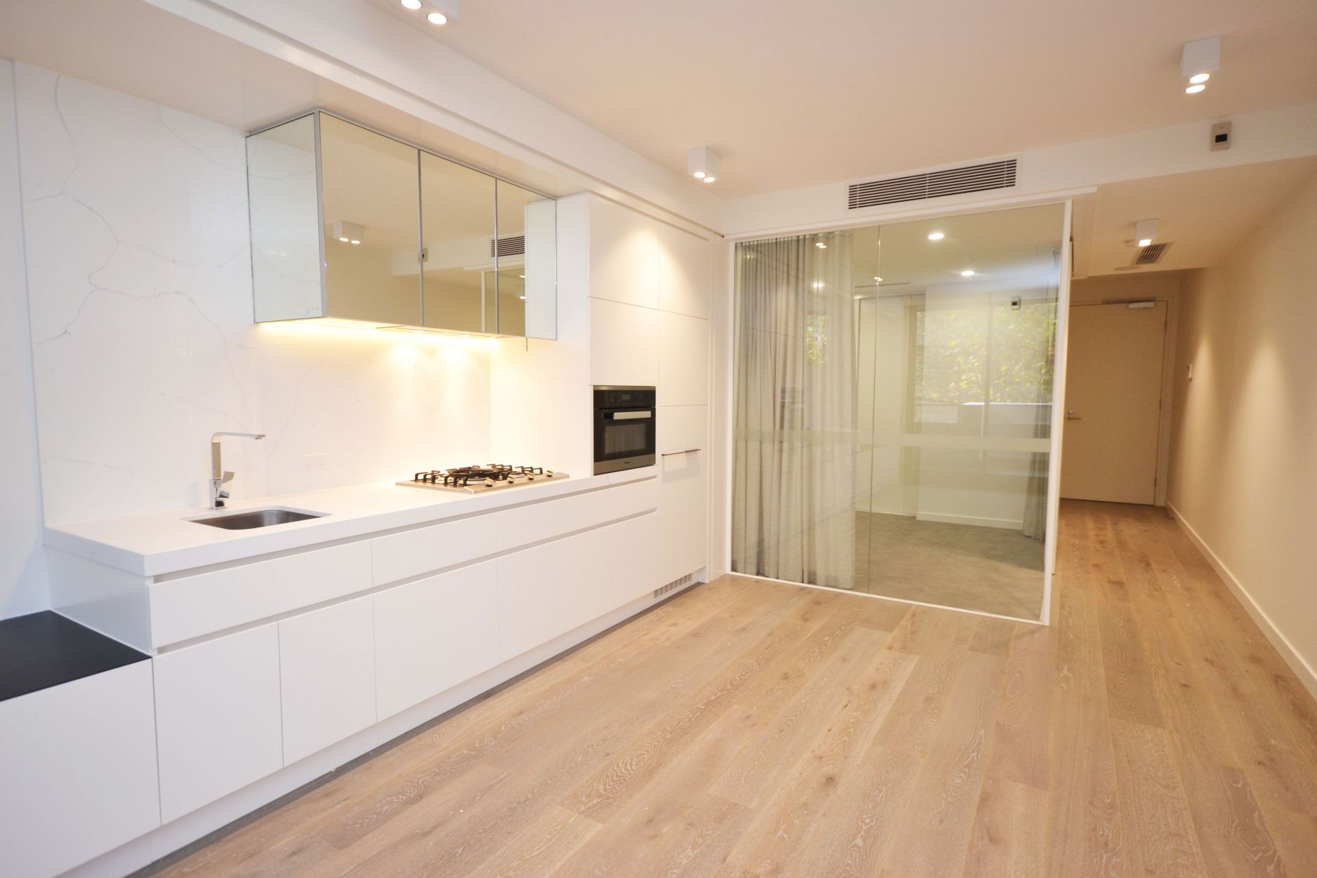 EXQUISITE ELEGANCE IN THE HEART OF SOUTH YARRA
