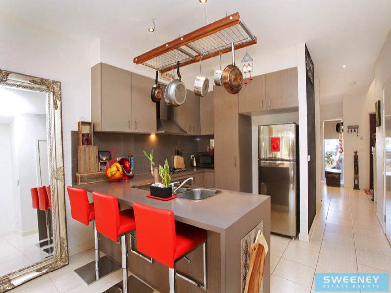8 Kensington Street, Caroline Springs - Thumbnail 3